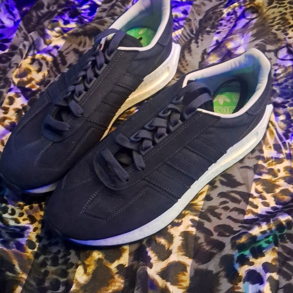 Adidas Retropy Sneakers